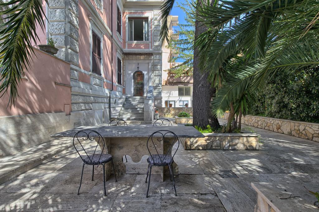 Casa Vacanze Monteverde Rome Bagian luar foto
